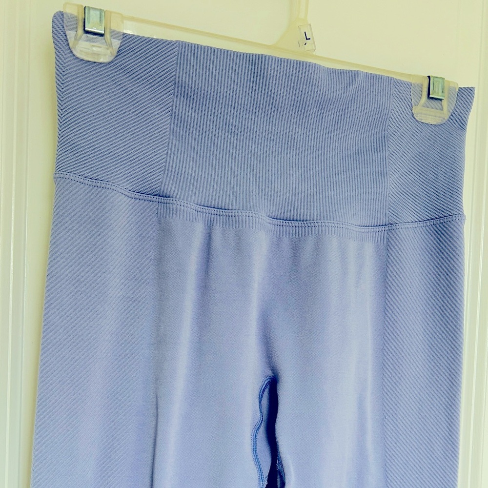 All In Motion High-Rise Women’s Textured Leggings Size Medium Pink Purple - Picture 7 of 11
